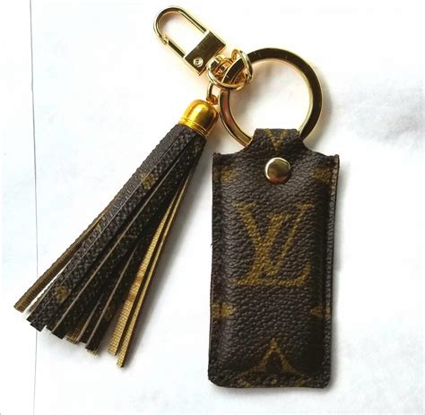 cheap louis vuitton key and change holder|louis vuitton keychain price.